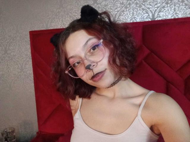 SophieBlake - Sexe cam en vivo - 28105433