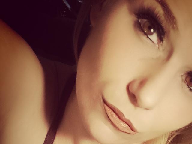 DevilsAngel - Live sex cam - 28106363