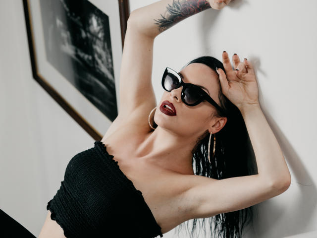 MistressLilyMaria - Live sex cam - 28106822