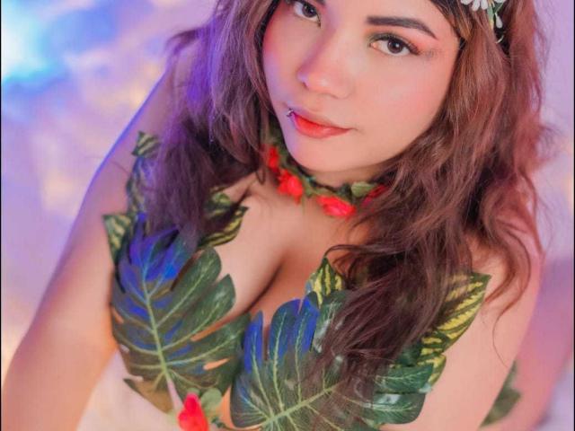 CutieCurvyForeign - Live sex cam - 28108439