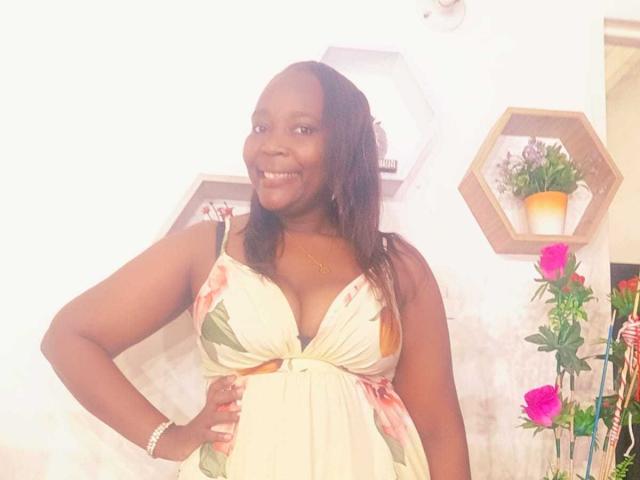 LustyEbonyMilf - Live sex cam - 28109579