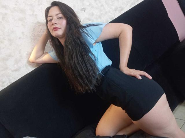 ScarlettSweetts - Live sex cam - 28110476