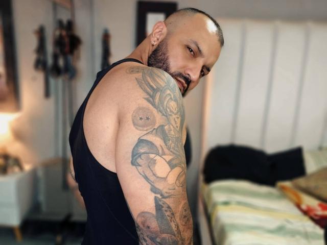 BardoCkroy69 - Live sex cam - 28113620