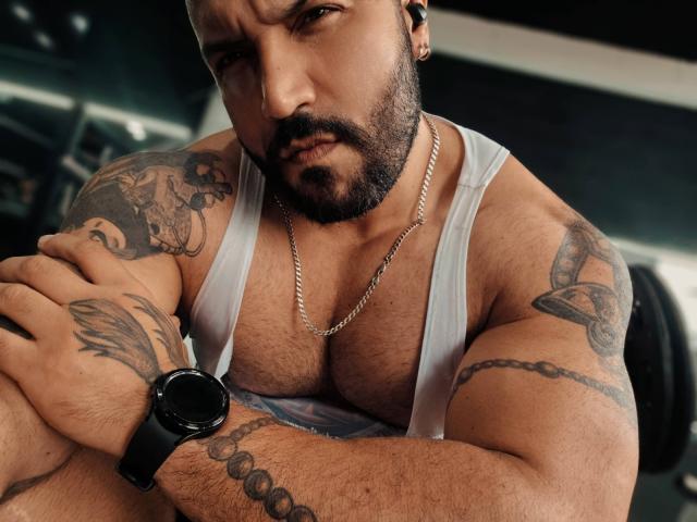 BardoCkroy69 - Live porn &amp; sex cam - 28113638