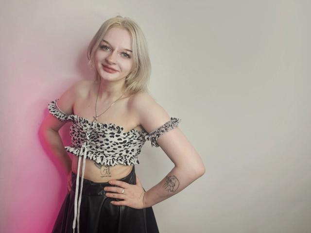 AlessaKiss-hot - Sexe cam en vivo - 28117040