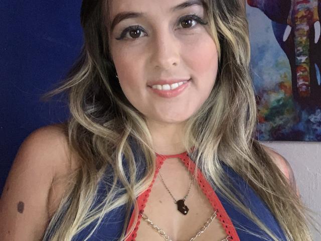 SaritaCaramelo - Live porn &amp; sex cam - 28121132