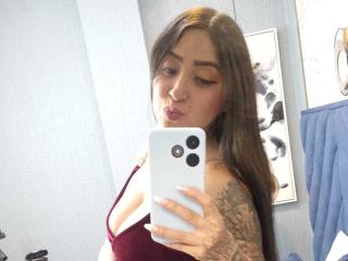 JuliethCruz - Live sex cam - 28121795