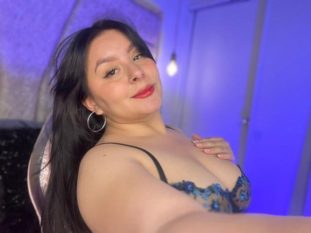 EmaJames - Live sex cam - 28123067