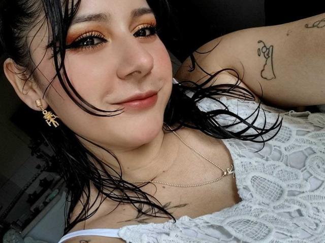 CandyI - Live sex cam - 28123580