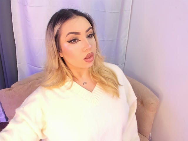 MelissaLust - Porno na żywo i seks kamera - 28124429