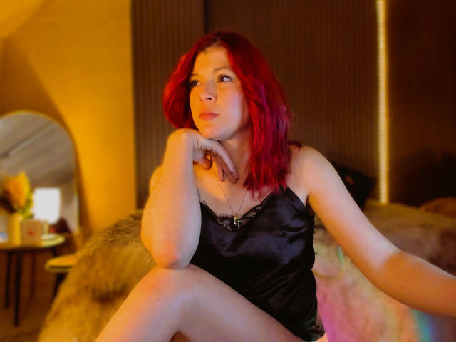 CuteMilanaX - Live sexe cam - 28125791