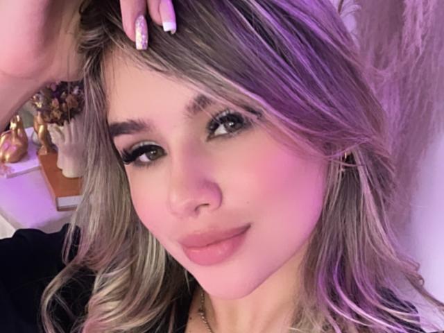 SashaPolet - Live sex cam - 28126223