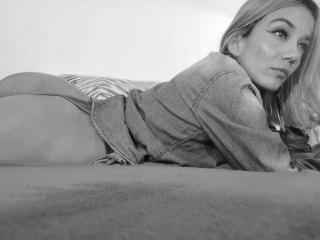 Veroo69 - Sexe cam en vivo - 28126565