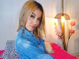 Veroo69 - Live sex cam - 28126643