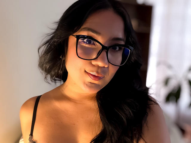 Mirandaa - Live Sex Cam - 28131941