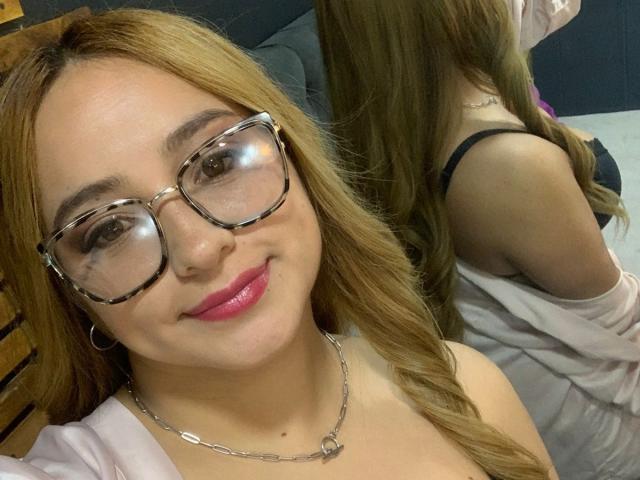 MaddyScarlett - Live sex cam - 28132355