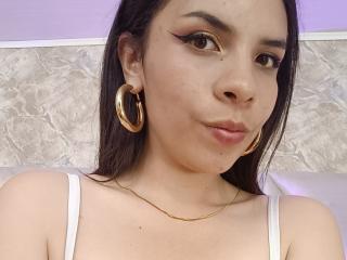 VioletaStone - Live porn &amp; sex cam - 28133768