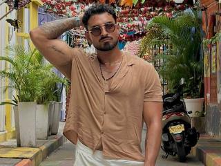 IvannaAndFriend - Live sex cam - 28133831