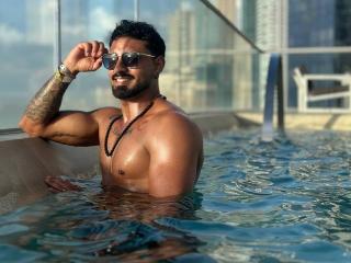 IvannaAndFriend - Live sex cam - 28133855