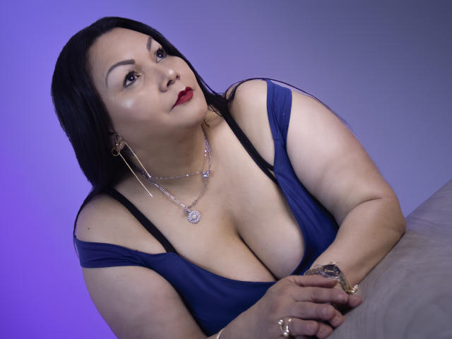 EllenaBoobs - Live porn &amp; sex cam - 28136276