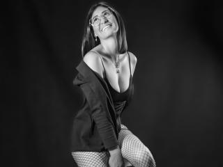 SharissWillian - Live sex cam - 28137011