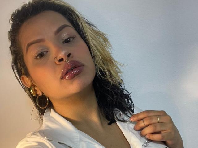 MariGonz - Live porn &amp; sex cam - 28139105