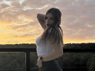 BelleLovely - Live sex cam - 28139498