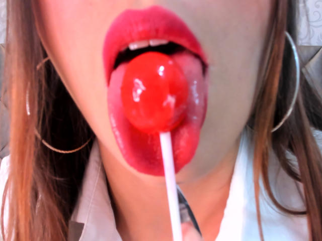 ReeyaSimos - Live porn &amp; sex cam - 28141094