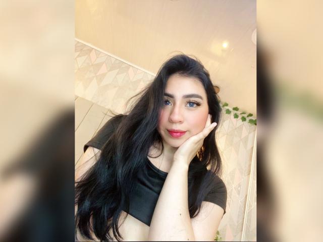 ZoeRedds - Live porn &amp; sex cam - 28144151