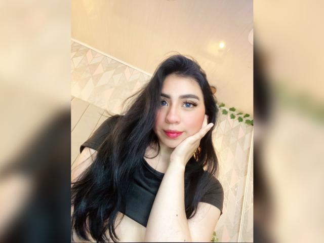 ZoeRedds - Live sex cam - 28144226