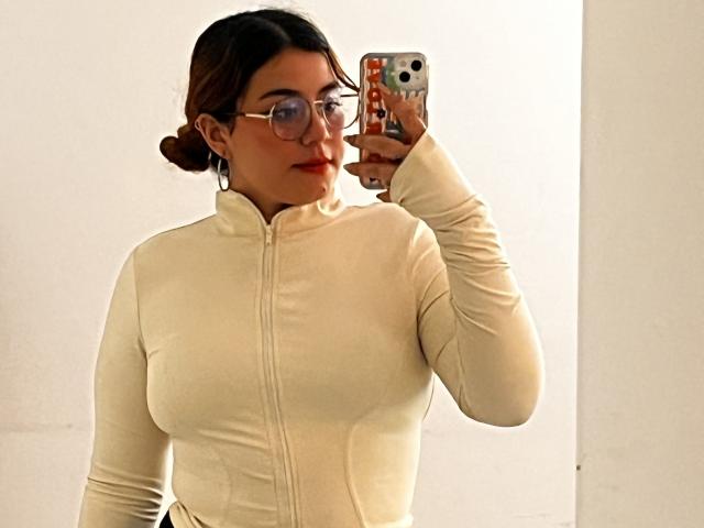 AdelaTaylor - Sexe cam en vivo - 28145114