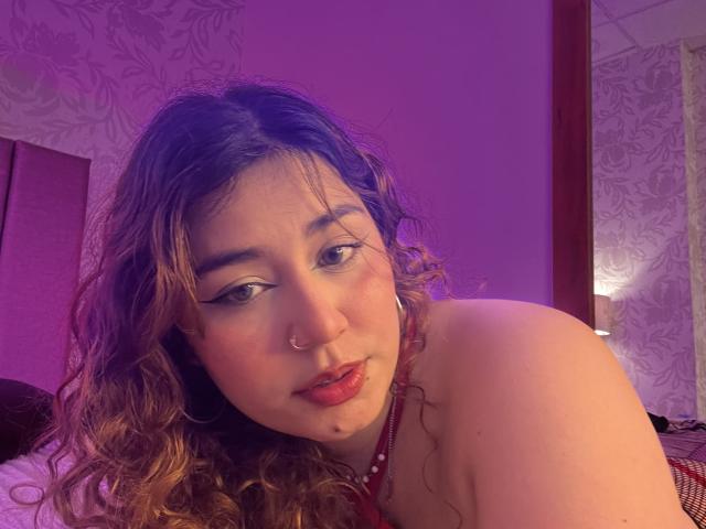 AdelaTaylor - Live porn &amp; sex cam - 28145120