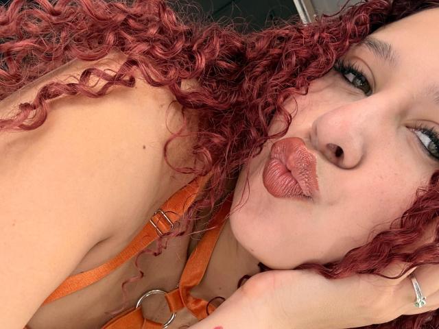 ValeryScot - Live Sex Cam - 28147010