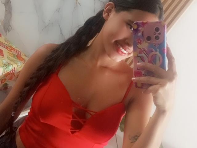 ScarlettRoss69 - Live sexe cam - 28148063