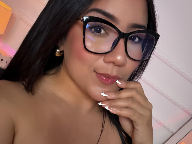 Mirandaa - Élő pornó és szexkamera - 28148150