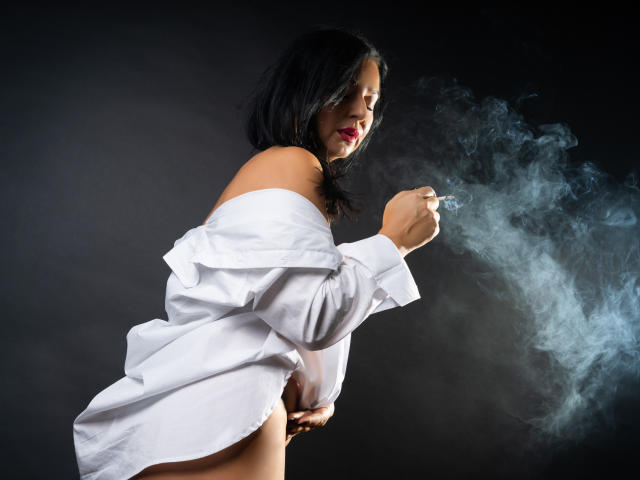 MonicaVixen - Live sex cam - 28150127