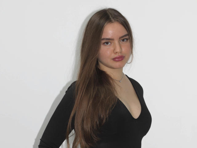 MiaCalhoun - Live porn &amp; sex cam - 28150964