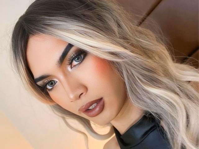 AmandaMooree - Live sex cam - 28151243