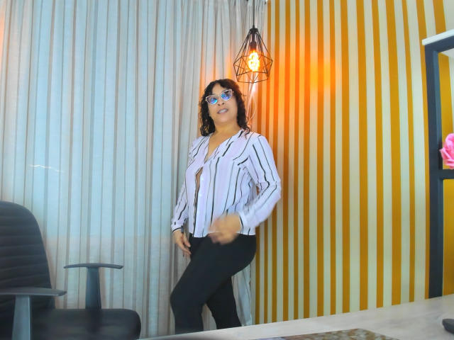 JenniZeller - Live porn &amp; sex cam - 28153358