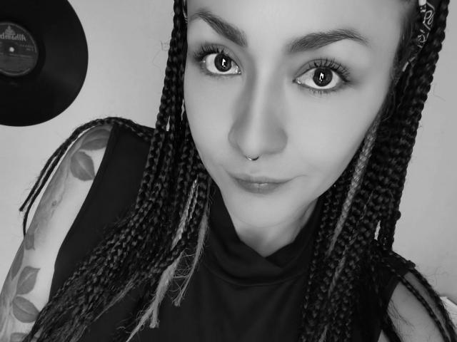 AlejadArte - Live porn &amp; sex cam - 28158995
