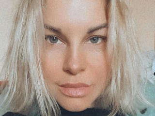 BelleLisaG - Live porn &amp; sex cam - 28160120