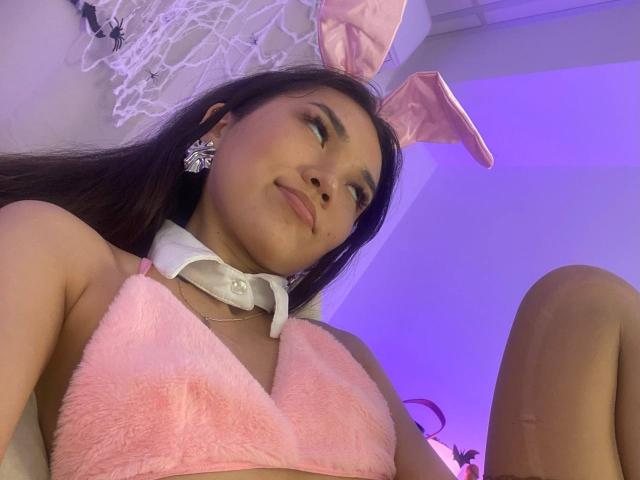 DivineMadness - Live porn &amp; sex cam - 28160375