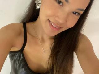 DivineMadness - Live Sex Cam - 28160495