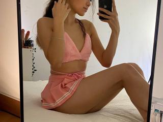 DivineMadness - Live Sex Cam - 28160546