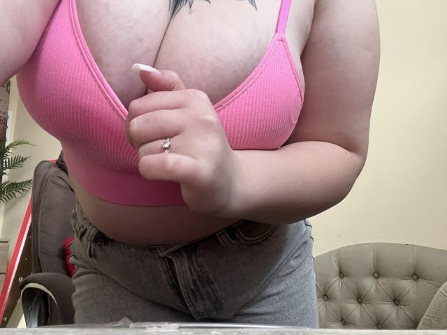 DiLaria - Live sex cam - 28161608