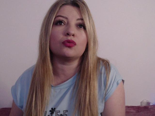 NatalyHami - Live Sex Cam - 28168007