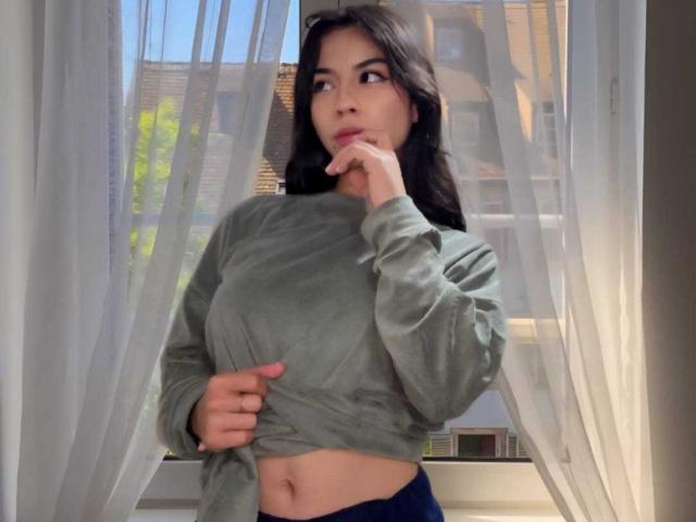 KatherinJohns - Live Sex Cam - 28172081