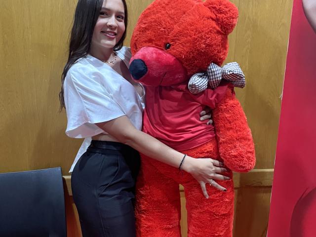 Gabrielafoxxy - Live Sex Cam - 28172186