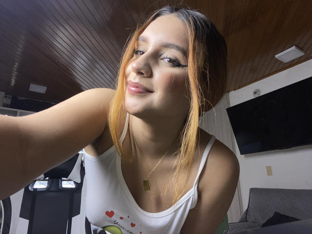 AntonelaSalazar - Sexe cam en vivo - 28174355