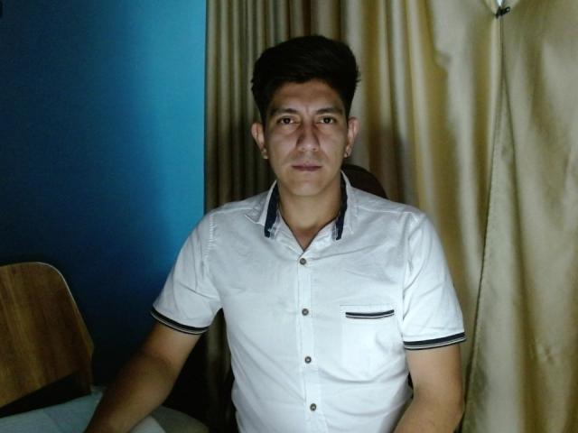 SandusMike - Live sex cam - 28176683